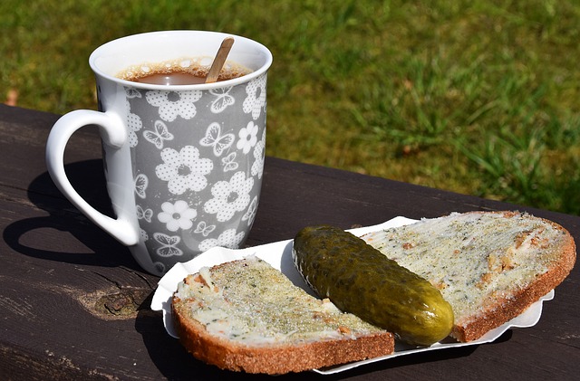 起交警注意 起交警注意